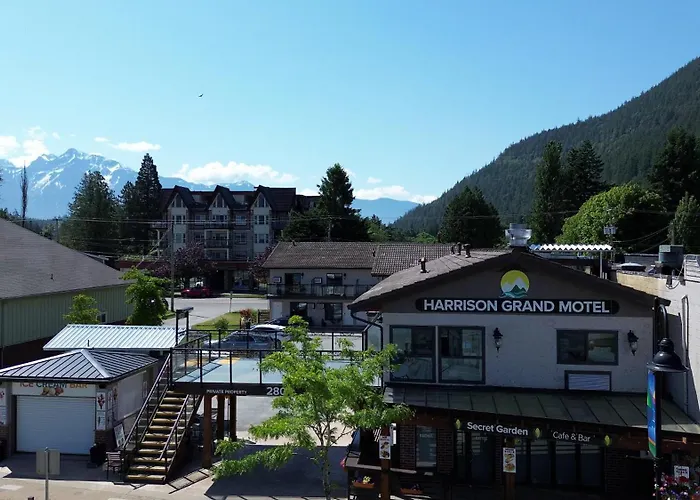 Harrison Grand Motel