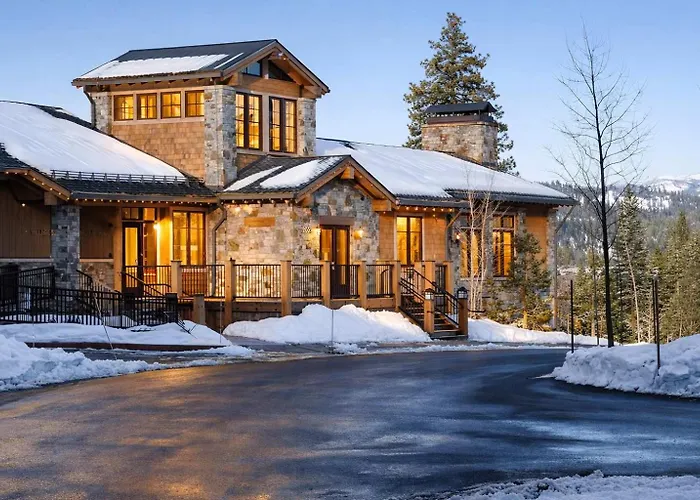 Luxury Northstar Home| Hot Tub| Walk To Ski Lifts