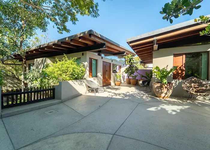 Welcome To Paradise - Luxurious Studio Oasis "Urania" With Pool And Lush Tropical Gardens