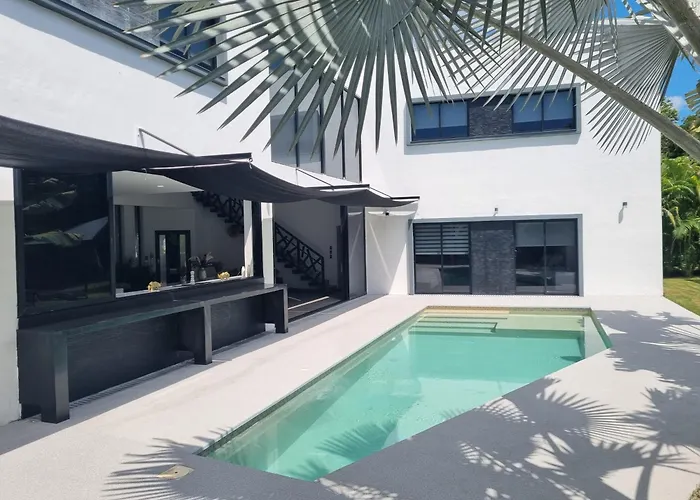 Celebre Villa Venus Playacar - 24 Pax
