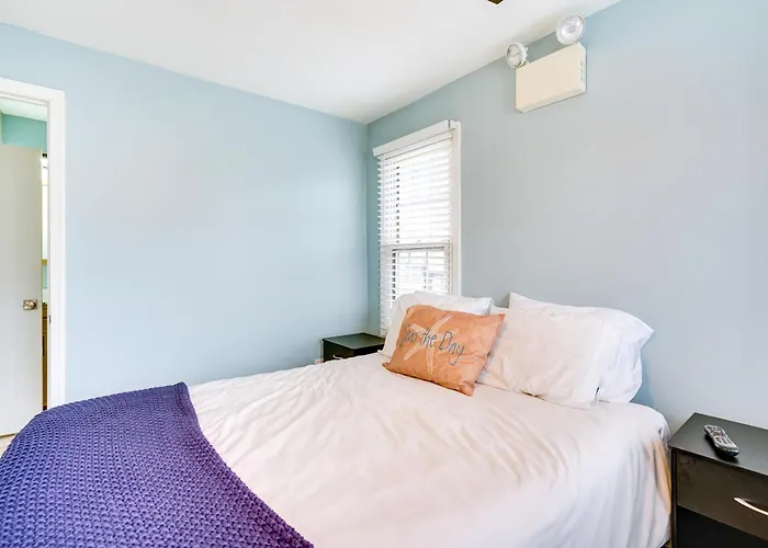 Centrally Located Ocean City Apt < 1 Mi To Beaches