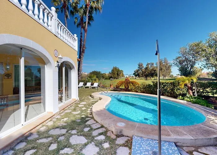 Villa Mediterraneo By On Travel