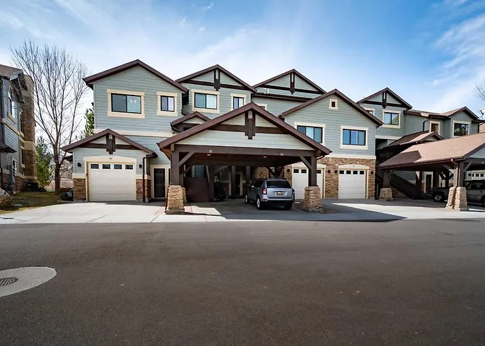 Snowbasin Lakehouse Ls27 Ski Getaway Hot Tub