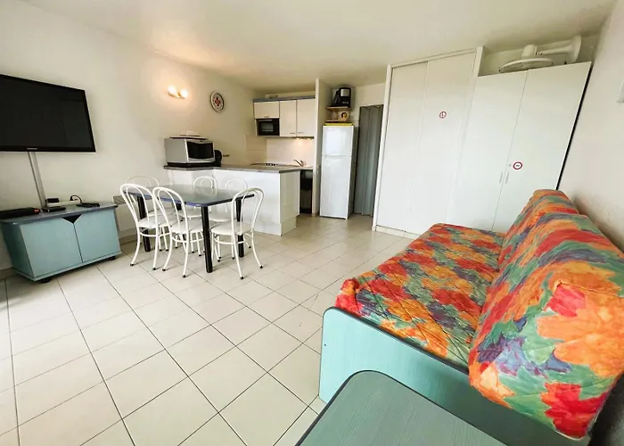 Gasrian - Meuble De Tourisme Classe 3 Etoiles, Avec Acces Plage Et Piscine