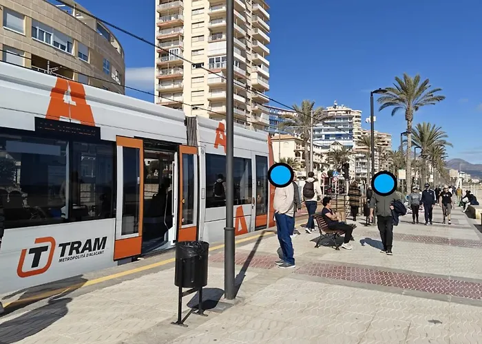Playa Y Montana. 1ª Linea. Piscina. Parking . A/C