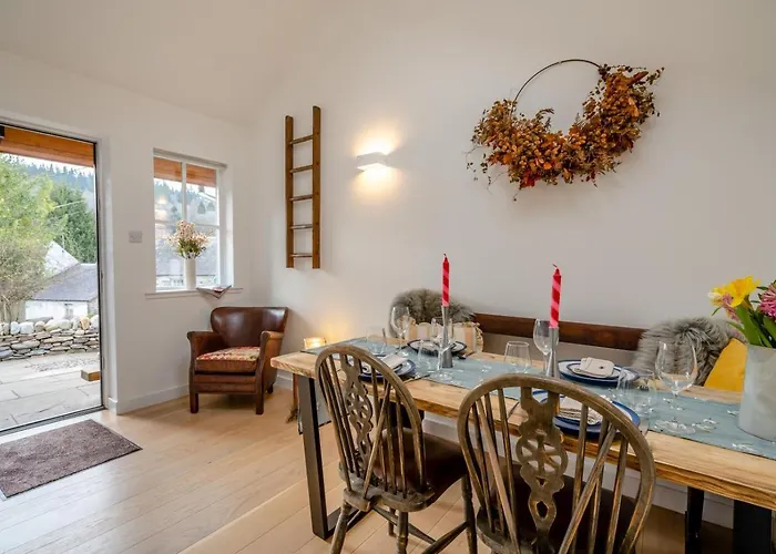 2 Bed In Dunkeld Oc-I30992