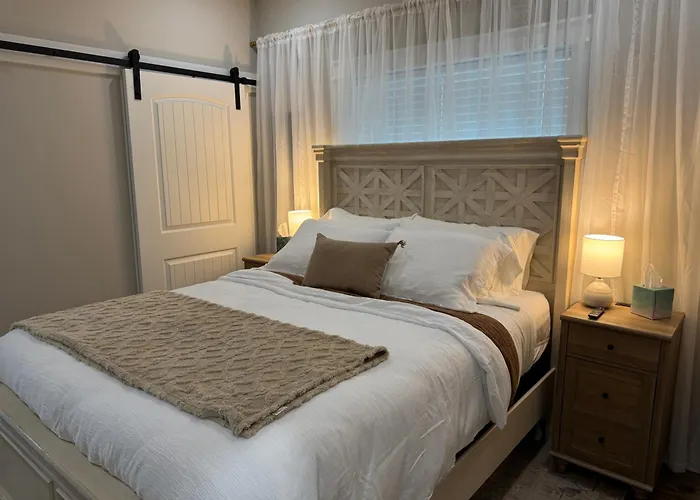 Beach House With Breathtaking Sunsets - Perfect For Couples And Families!
