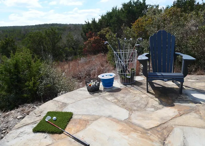Hilltop Saltwater Pool And Hot Tub
