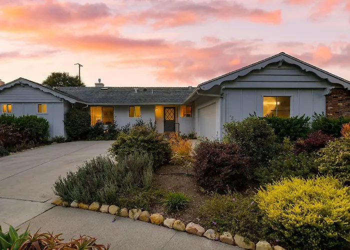Goleta Getaway By Avantstay