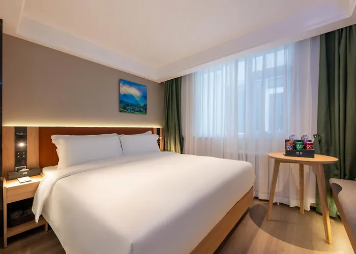 Yahe Qiuguo Hotel