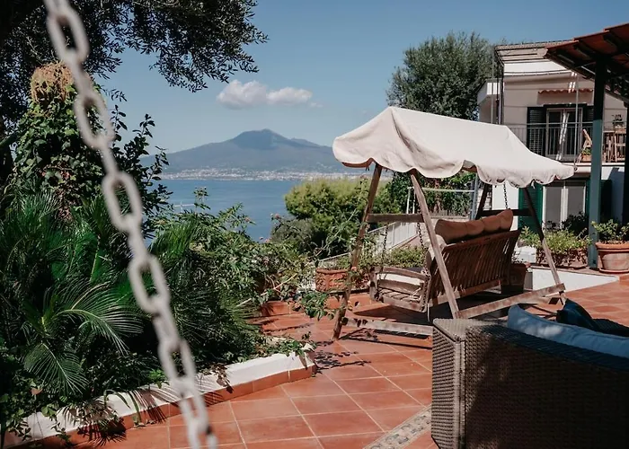 Elegante villa con vista mare a Seiano, Costiera Sorrentina