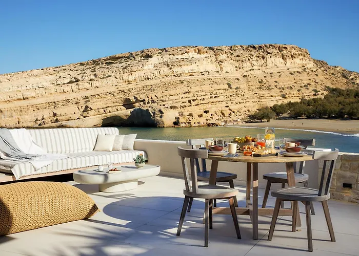 Secret Cave Villa