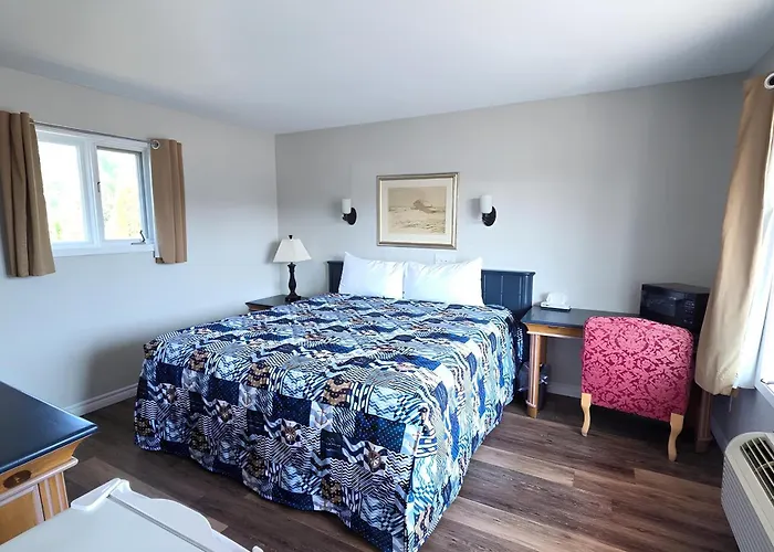 Motel Acadien Sur Mer