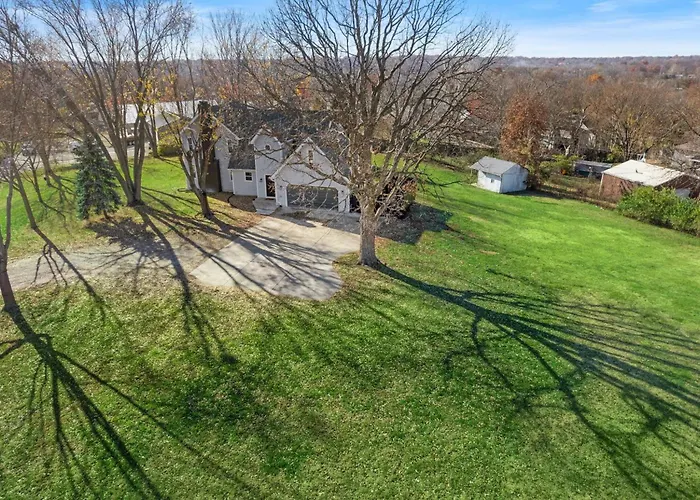 Renovated 4Br Independence Retreat On 1.3 Acres
