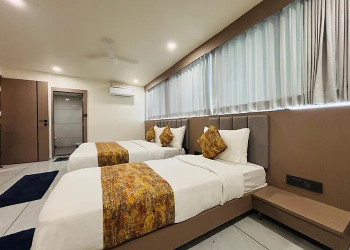 Hotel President Ac Rooms