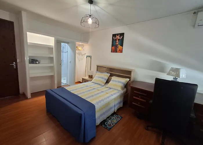 Osvalley Residence