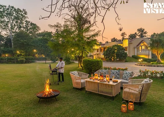 The Birdwood Estate By Stayvista - 6Bhk With Gym & Sauna
