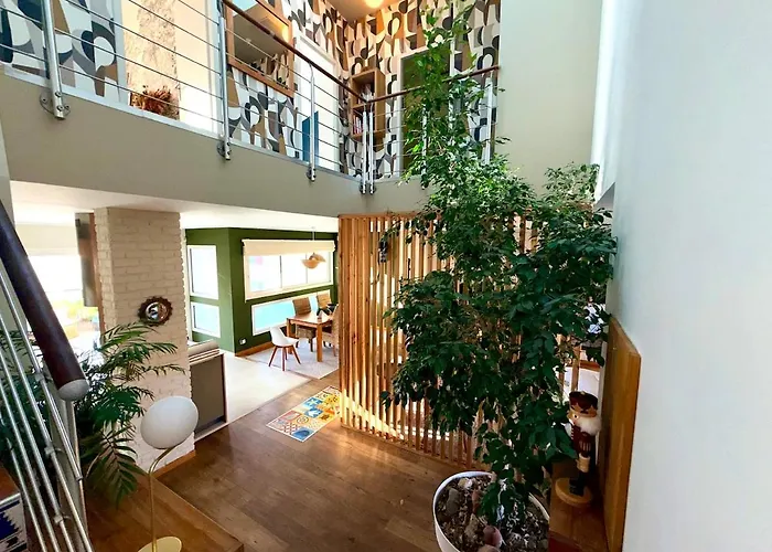 Urban Oasis - Duplex Design, Piscine Privee