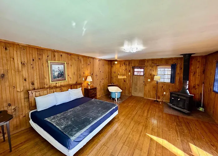 Parkview Lodge & Cabins