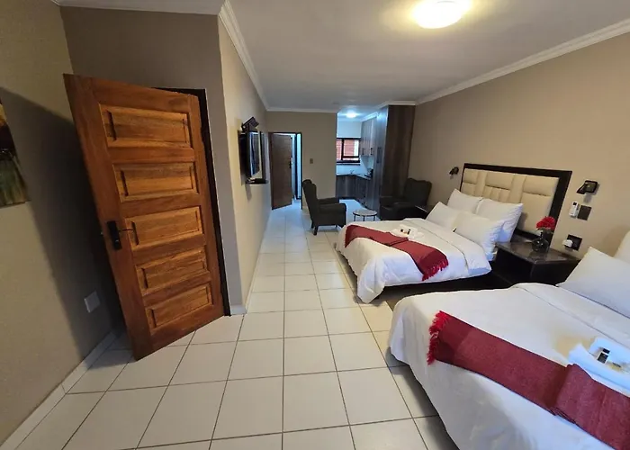 La Majestic Guest Lodge