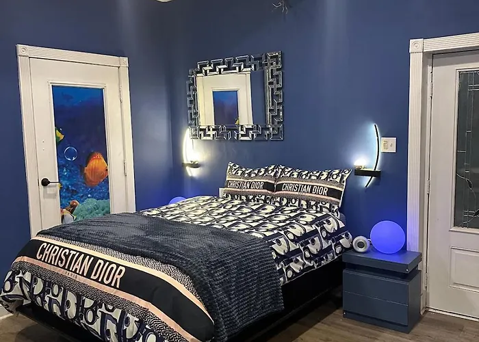 420 Suites & Blue Spa Bath