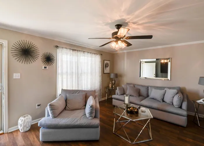Milton Getaway Near Beach W/ Deck & Yard