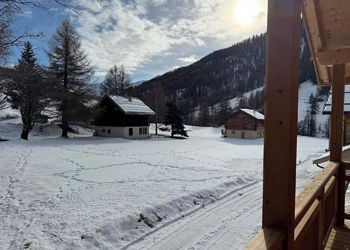 Chalet De Charme 8 Pers Vue Montagne Terrasse Queyras