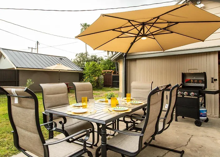 Hidden Gem Near Plaza Mall - Mi Casita Mcallen