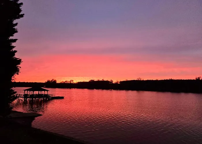 Lake Front Sunset | New Deck | Kayaks | Canoe