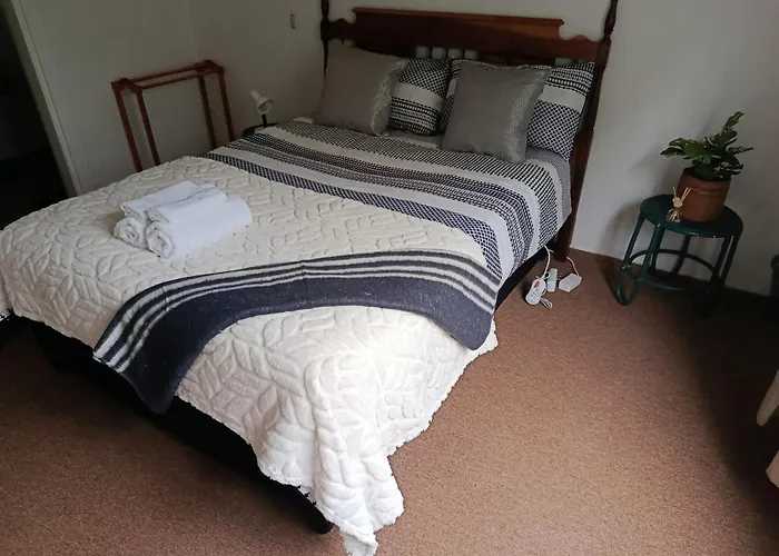 Serendipity-On-Symmonds Cottage