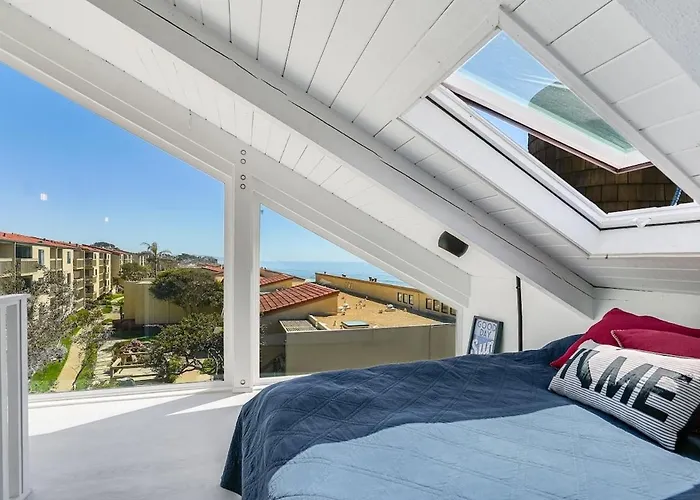 Luxury Beachfront Townhouse With Breathtaking Views