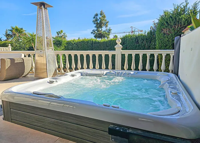 Villa With Private Pool And Hot Tub Mijas Costa