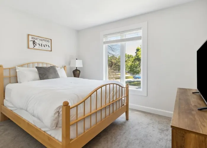 Townhome Near Blue Mtn With Hot Tub, By Property Valet