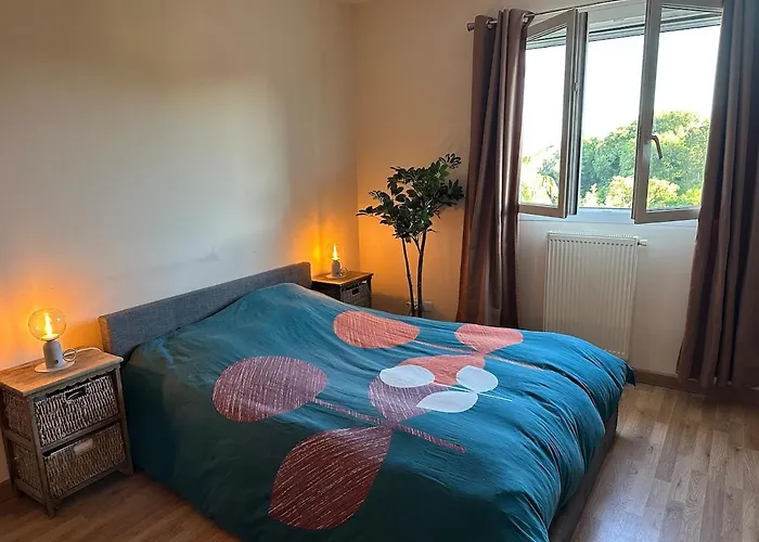 Quiet House, Sea View, With Jacuzzi