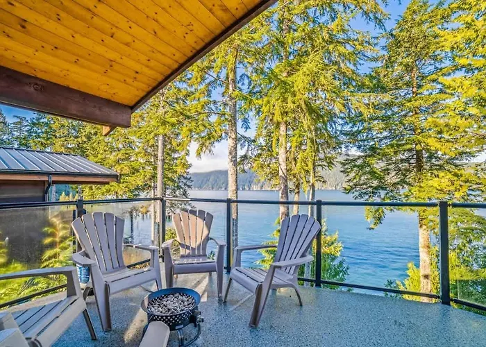 Seaside Haven -Hot Tub With Oceanfront View