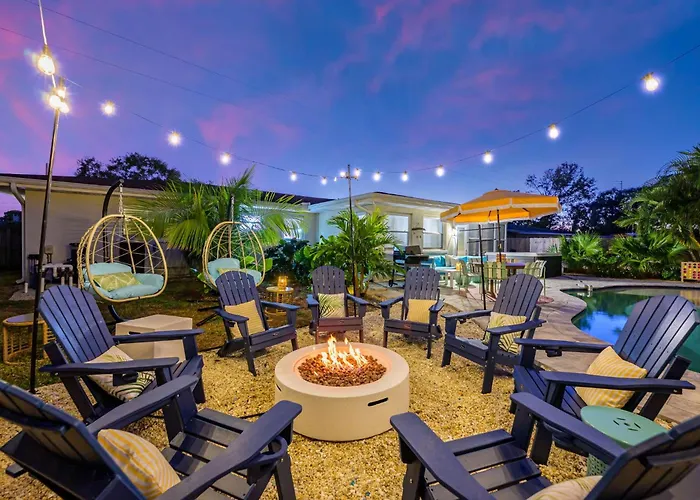Resort Style Backyard Pool Hot Tub Games