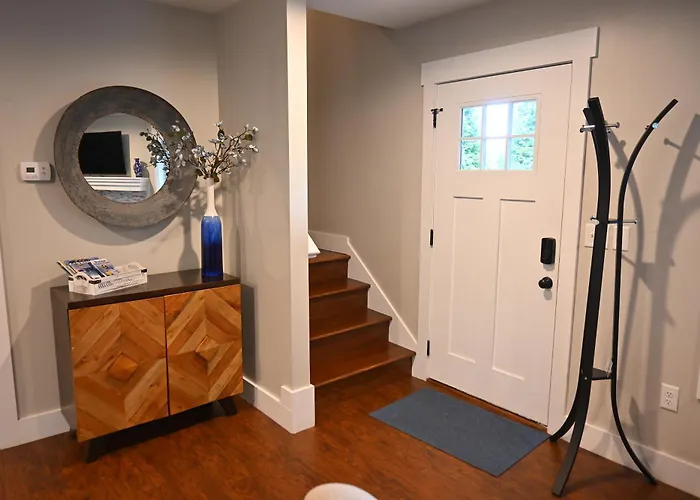 Black Mntn Modern Lux 2Br/2B W F Place, Asheville