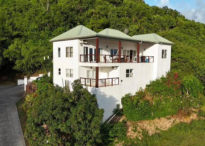 Sunset Sol - 3 Bedroom Breathtaking Ocean Views Near Hermitage Bay
