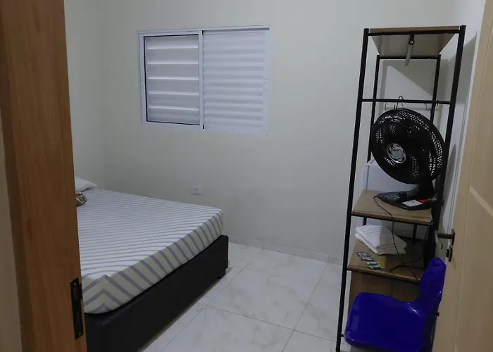 Hostel EAS EXPRESSO AEROPORTO COM RETORNO INCLUSO DAS 05 AS 12