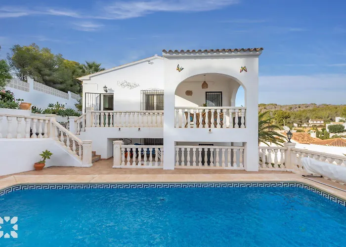 Villa Louise By Abahana Villas