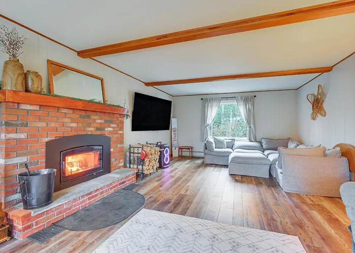 Bromley Mtn Outdoor Hub! Family Gem W/ Game Room