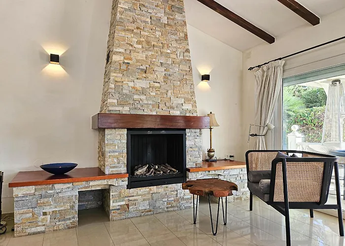 Villa With Private Pool And Hot Tub Mijas Costa
