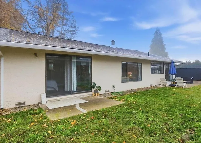 Stay In The Heart Of Medford
