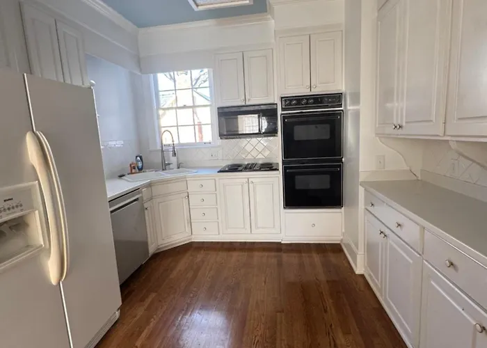 Historic Home In Downtown Murfreesboro