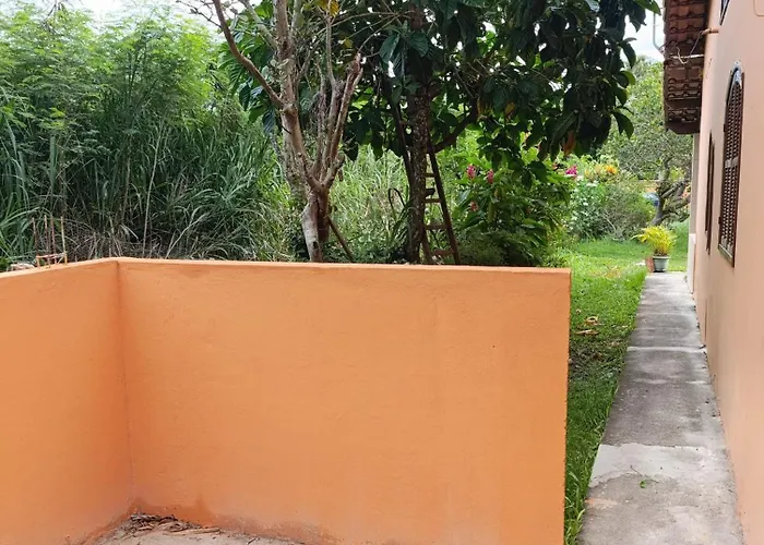 Suíte em Itaúna 8 min a pé da praia