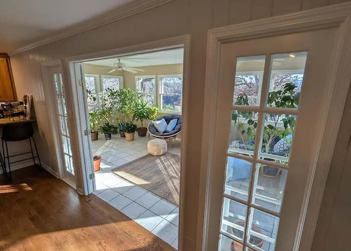 All-King Beds, Chefs Kitchen, Quiet Outdoor Oasis
