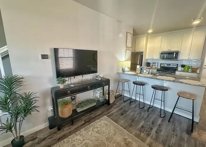Modern Townhouse Retreat