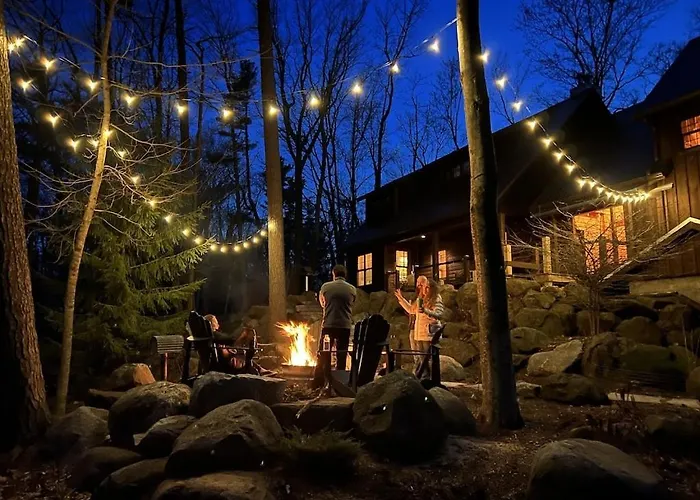 Forest Cabin Near Kohler Andrae With Hot Tub