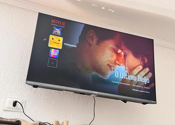 Suite 1 com Ar-Condicionado, TV, Wi-Fi e Geladeira