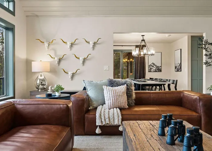 Luxe Mtn Retreat Near Flathead Lake & Glacier Park